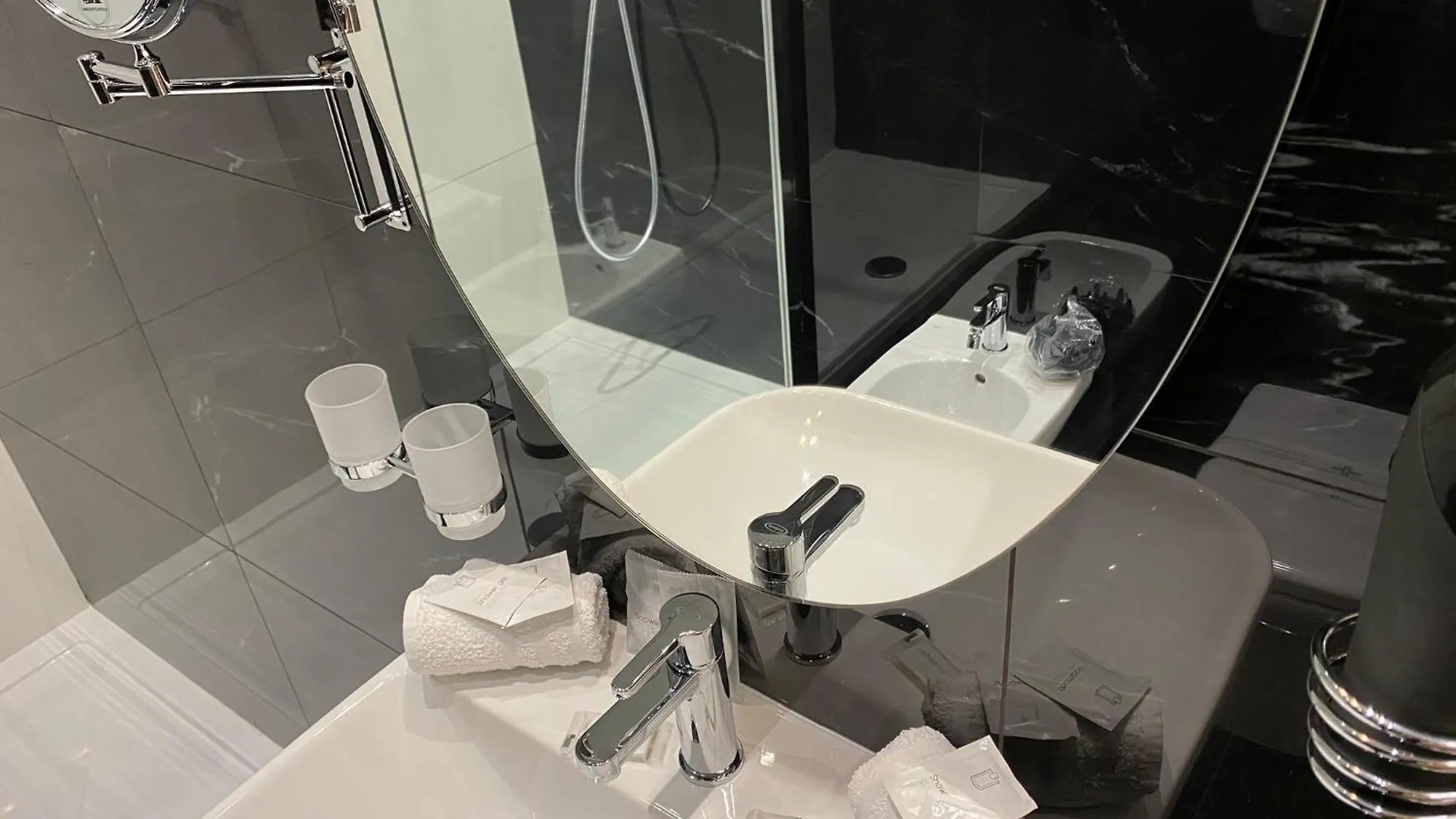 Vatican G&G Suites Рим